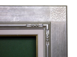 【同志舎】油彩額 平桃角紋（銀）